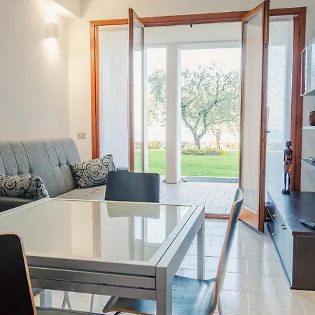 Vista - Italian Homing